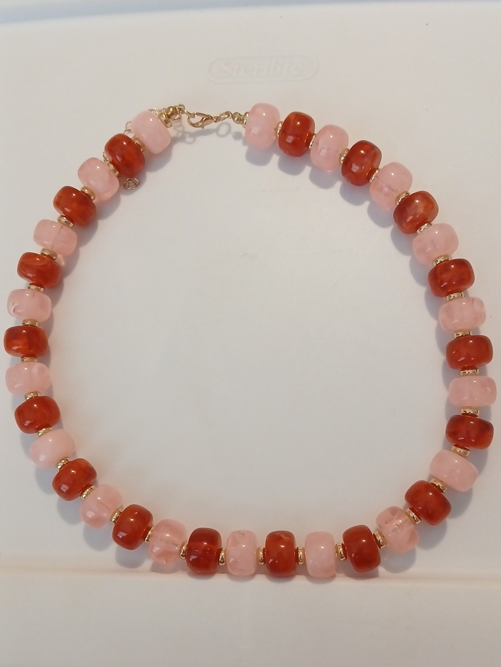 Fashion Jewelry Pink and Coral Beaded Necklace with Gold Accents